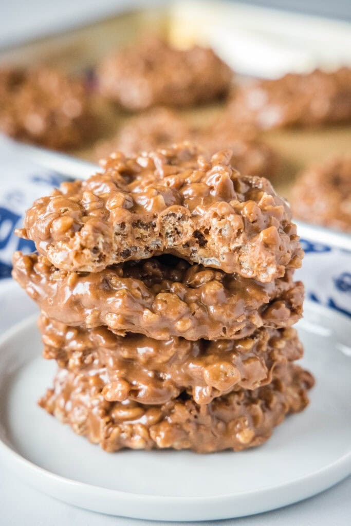 Ev Yapımı Star Crunch: Efsane Çikolatalı Pirinç Gevreği Atıştırmalığı
