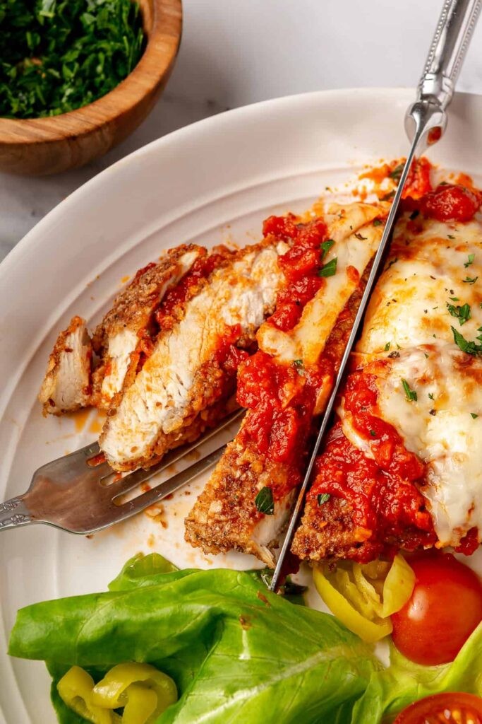 Glutensiz Çıtır Tavuk Parmesan: Lezzetli ve Sağlıklı Bir Ziyafet